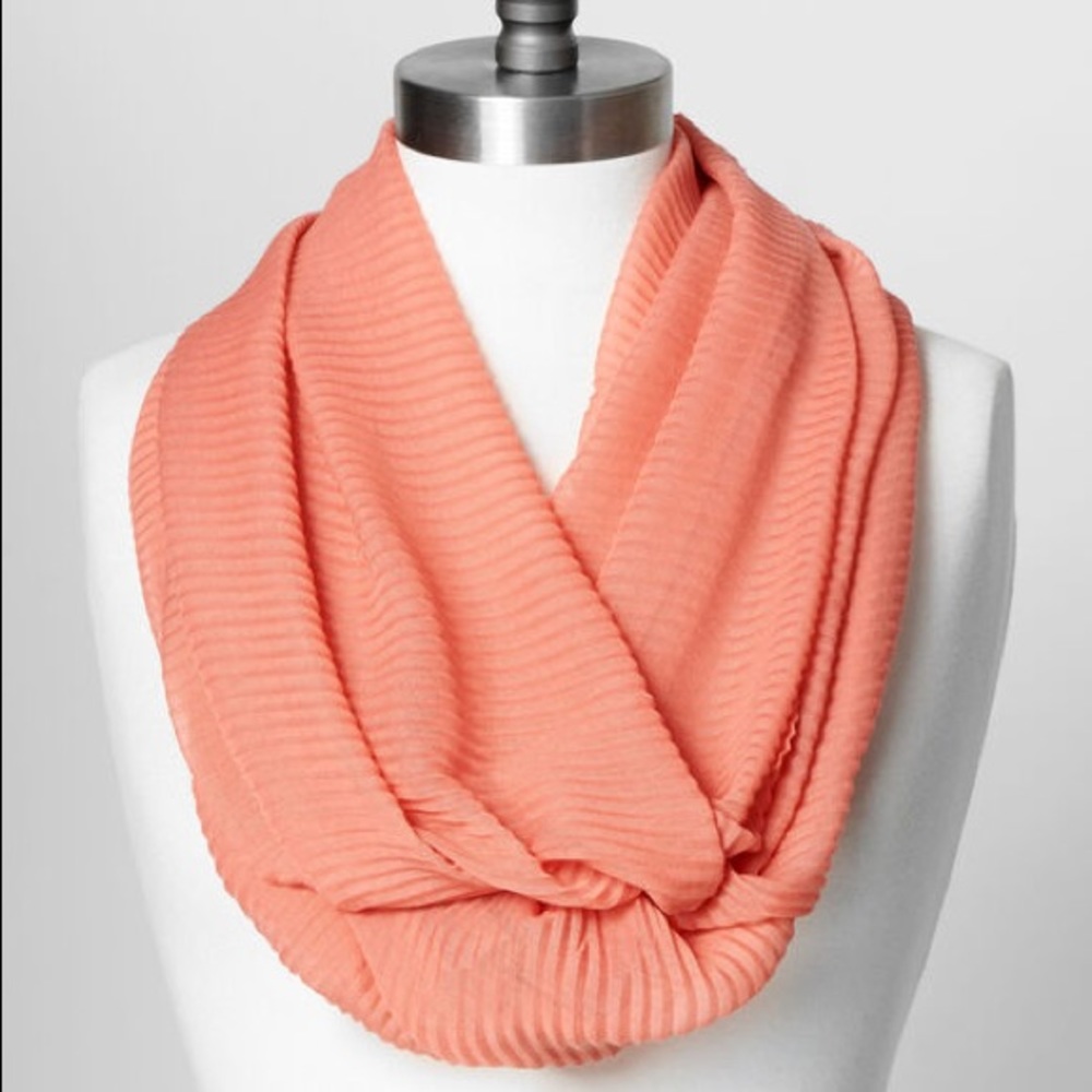 Coral scarf